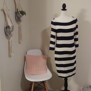 Gap black and white dress Size Small